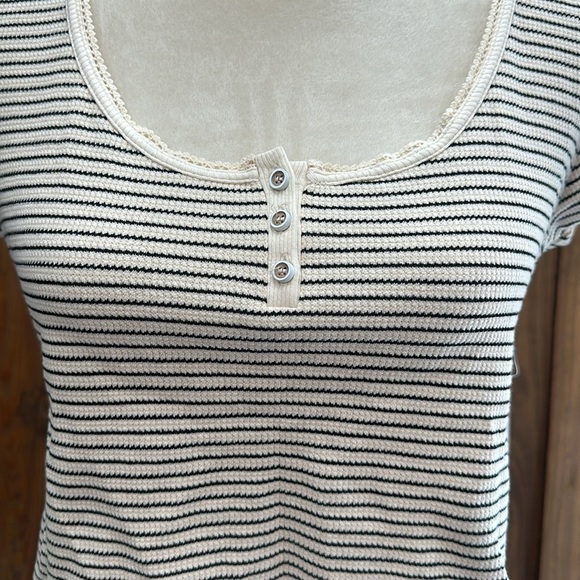 Atelier Crop Top - Picture 2 of 7